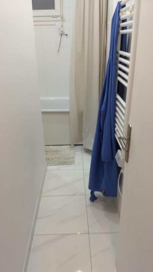 Chez L Habitants Aubervilliers Esterno foto