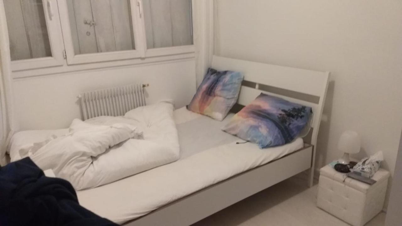 Chez L Habitants Aubervilliers Esterno foto